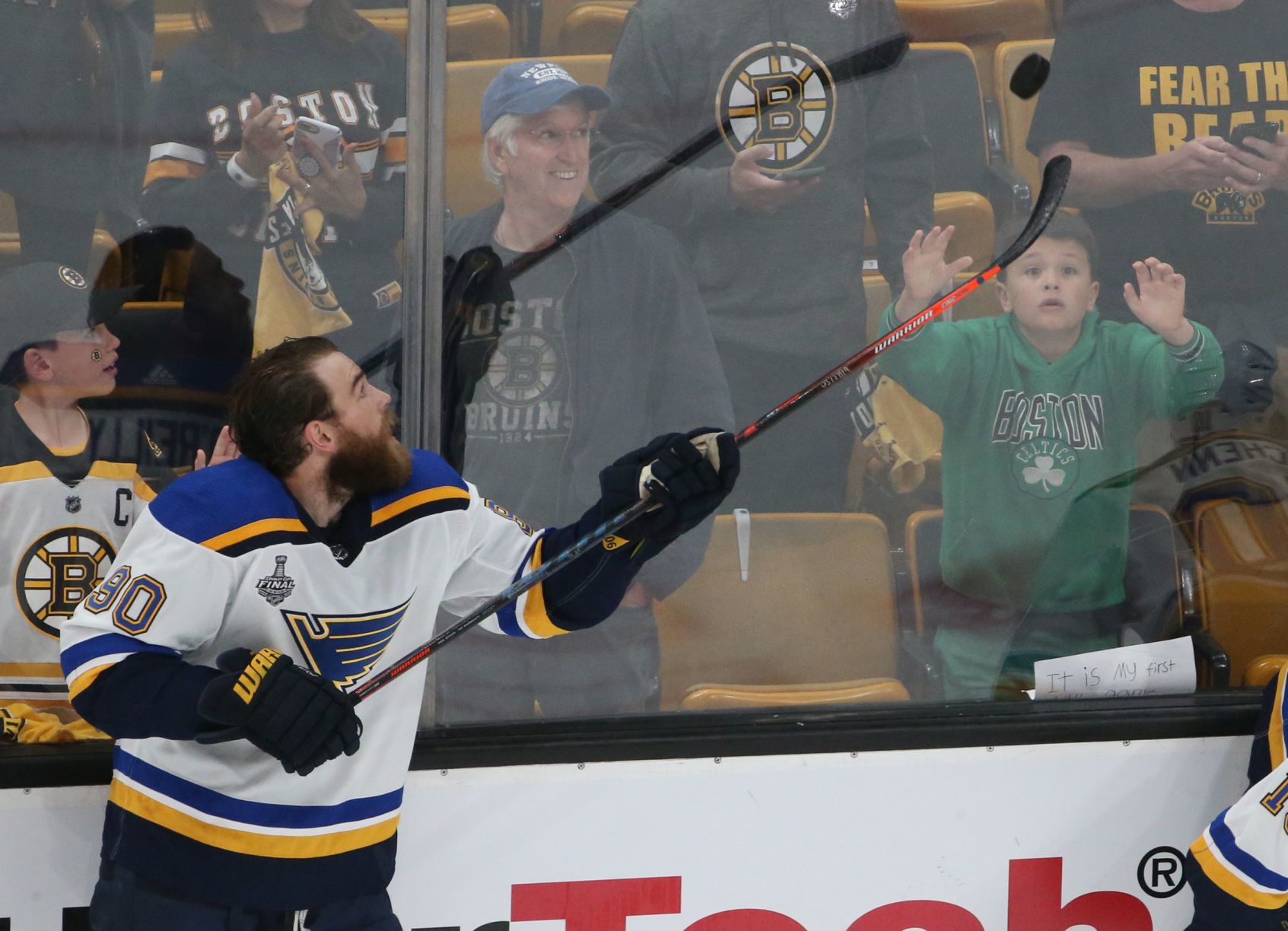 Blues skate in critical Game 5 of the Stanley Cup Final